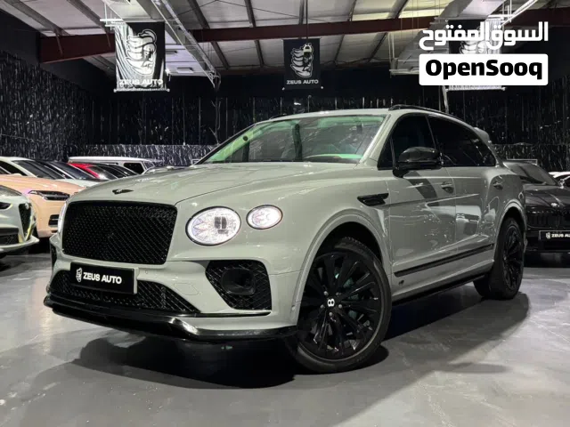 2021 بنتلي بينتايجا Standard