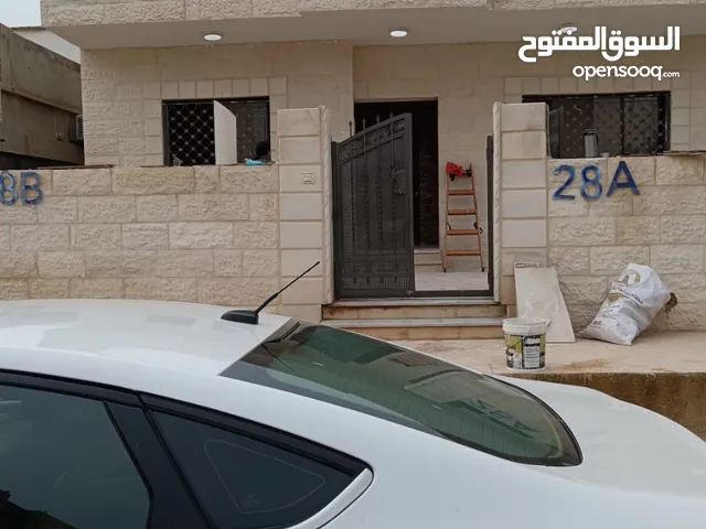 منزل للبيع المفرق جانب مستشفى الملك طلال العسكري