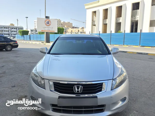هونداي اكورد موديل 2009.