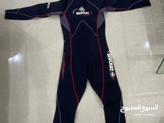 بدله غوص وع زعانف وسنوركل نظيفه