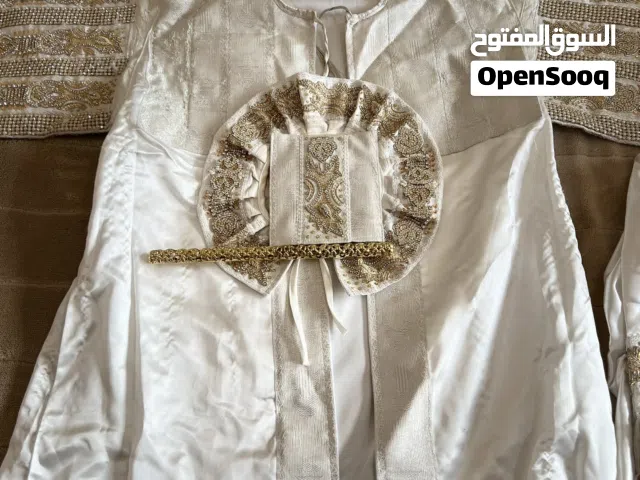 بدلة كبيرة