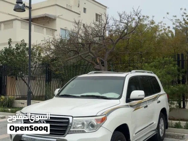 Land Cruiser vxr 2010  for sale