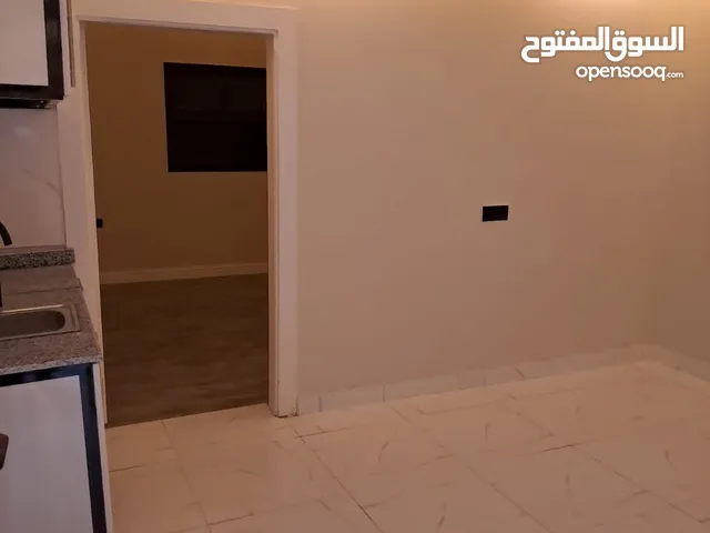 160m2 More than 6 bedrooms Apartments for Rent in Al Riyadh Al Olaya