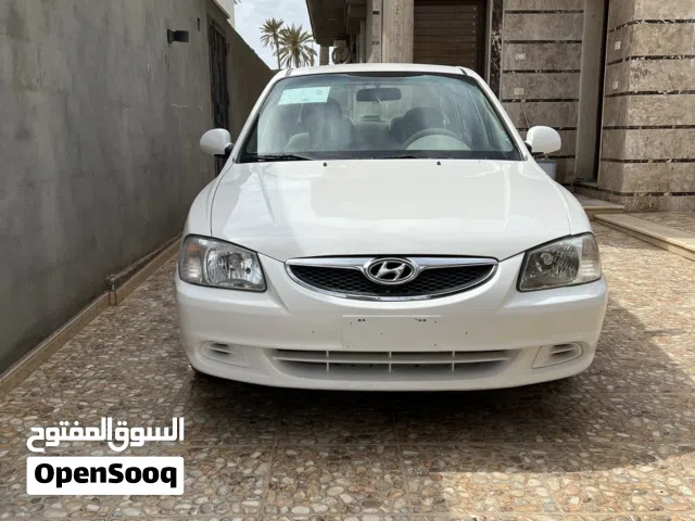 2014 هيونداي فيرنا EX