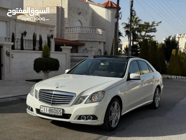 مرسيدس CGi E200 2011 بحاله وكاله فل بنوراما