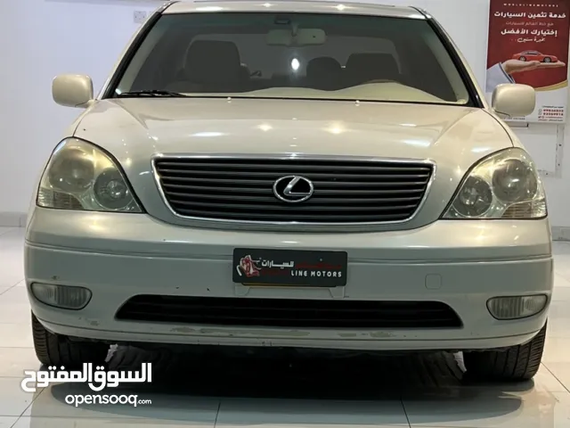 Lexus LS430 m/ 2002 ادخل شوف الإعلان وفالك طيب موتر نظيف بالنسبه لمودله وين عشاق الكزس