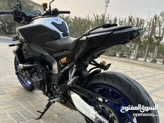yamaha mt09 SP 2025