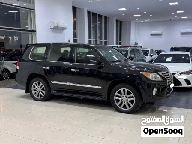 Lexus LX-570 / 2012 (Black)