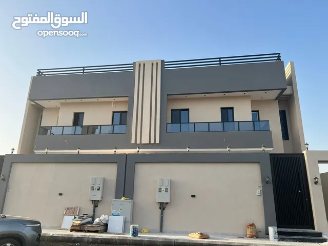 330 m2 5 Bedrooms Villa for Sale in Jeddah Al Frosyah