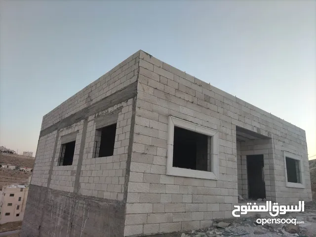 150 m2 4 Bedrooms Townhouse for Sale in Zarqa Shomer