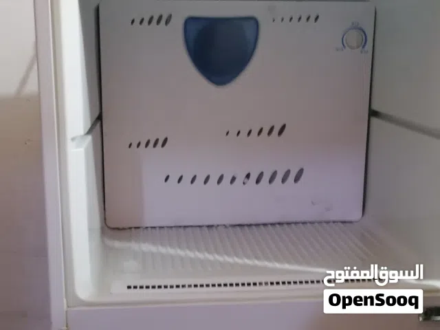 ثلاجه مسترال
