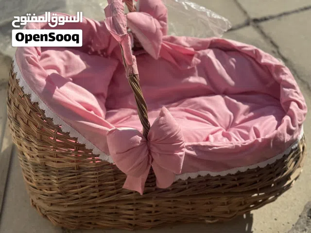 عش اطفال او سلة اطفال