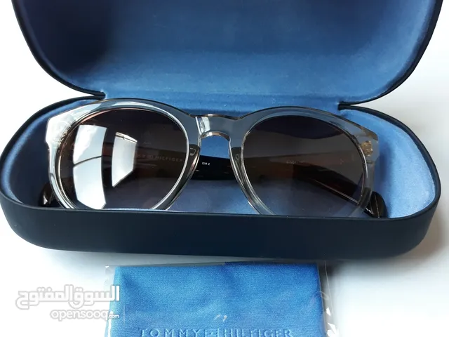 Tommy Hilfiger sunglasses