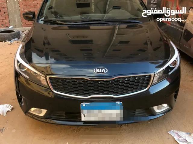 Sedan Kia in Cairo