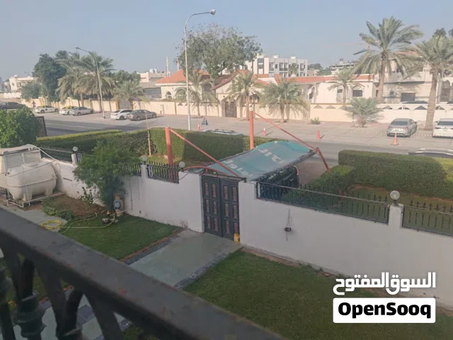 200 m2 4 Bedrooms Villa for Rent in Ajman Al Rumaila