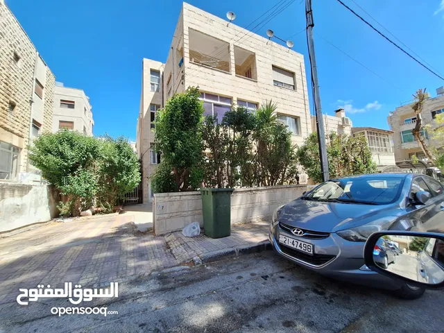 Building for Sale in Amman Um Uthaiena Al Sharqi