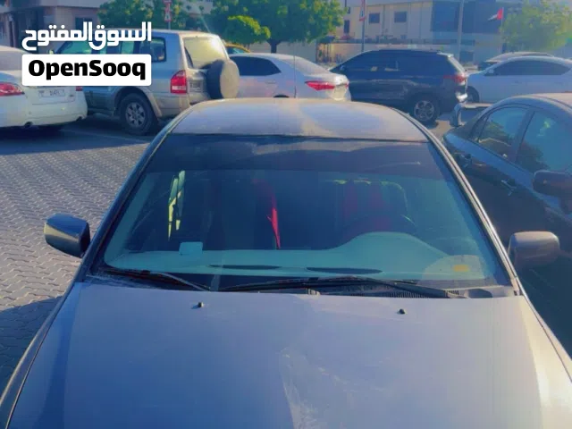 2010 ميتسوبيشي لانسر Standard