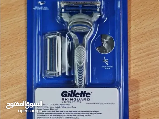 Gillette SKINGUARD SENSITIVE