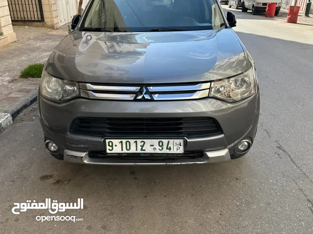 ميتسوبيشي اوتلاند