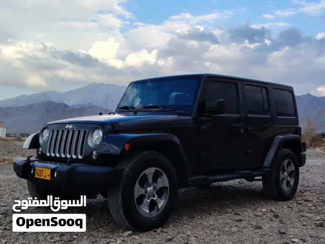2017 جيب رانجلر Sahara