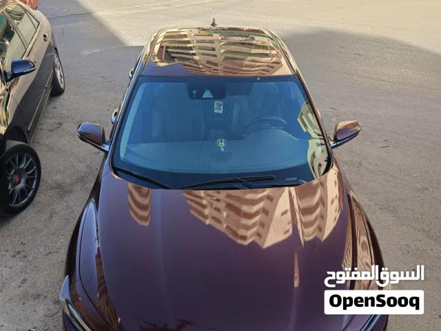 2019 هوندا انسايت Touring