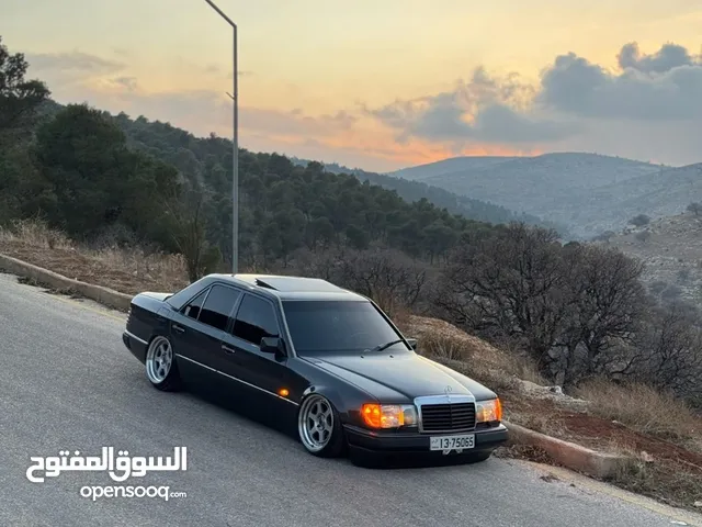 مرسيدس بطه موديل 1993