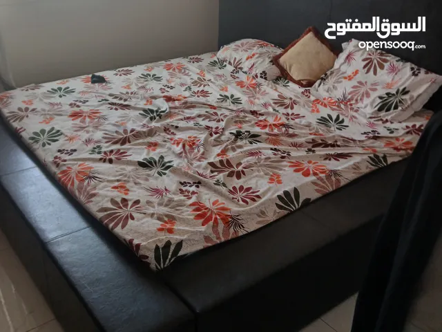 اثاث مستعمل بحاله جيده