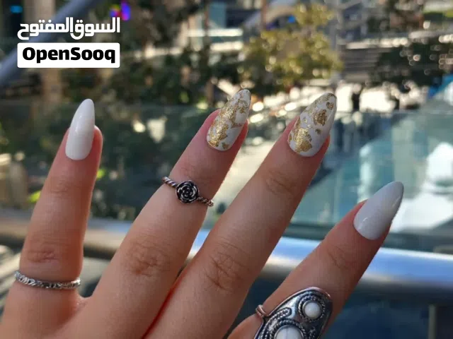 خدمات منزلية تجميلية للاظافر