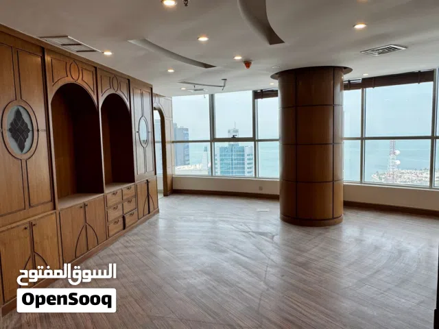 للإيجار  مكاتب تجارية - محلات تجارية - برج تجارى في العاصمه القبلة