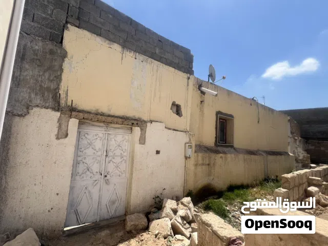 منزل قديم سوق الجمعة بالقرب من مسجد اولاد الحاج