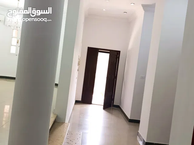 180 m2 3 Bedrooms Apartments for Rent in Tripoli Al-Serraj