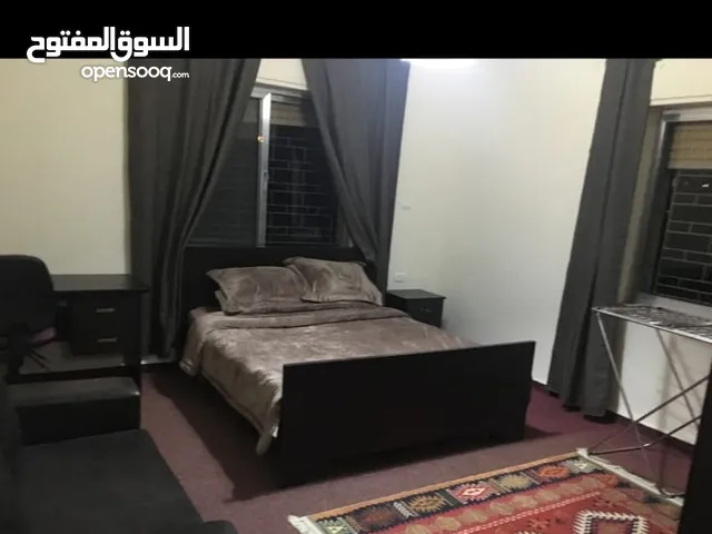 استوديو مفروش للإيجار – رام الله قرب جامع جمال عبد الناصر