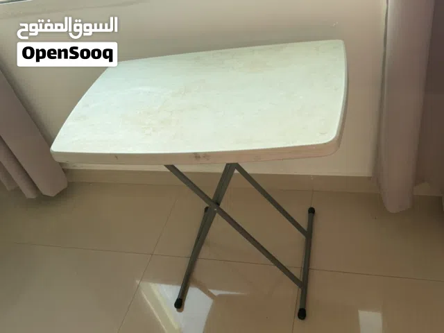 طاولة رحلات قابلة للطي متعددة الارتفاعات – بحالة جيدة Foldable Camping Table with Adjustable Heights