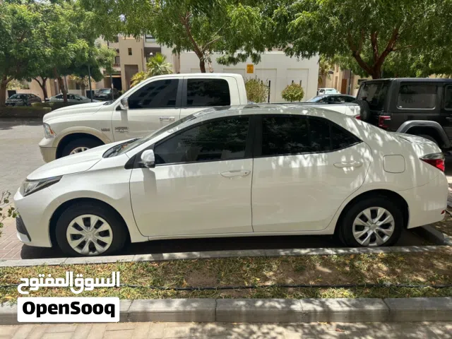 2019 تويوتا كورولا XLE