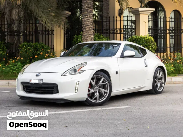 2016 نيسان Z 370