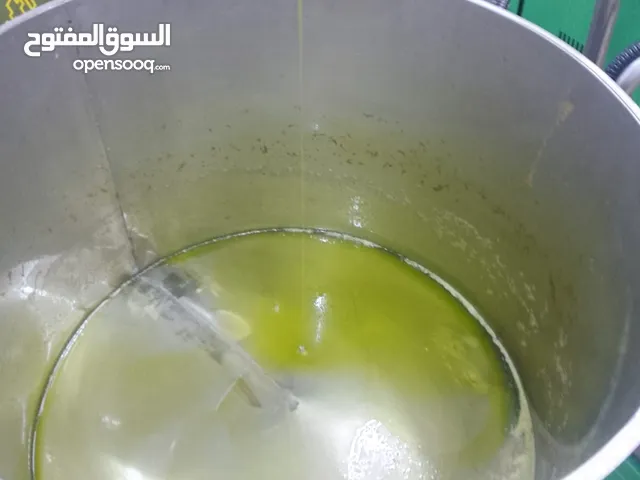 زيت زيتون بعمل رومي العام الماضي