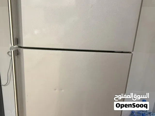 ثلاجة شارب للبيع