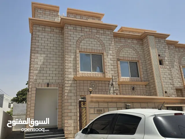 80 m2 2 Bedrooms Apartments for Rent in Muscat Seeb