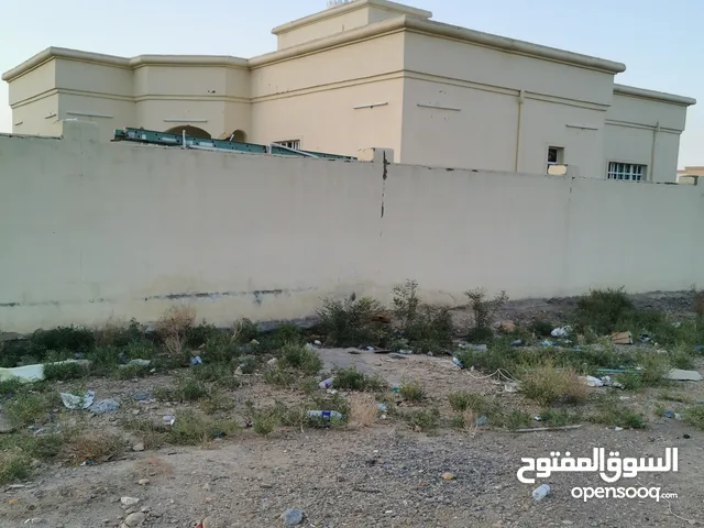 250 m2 4 Bedrooms Townhouse for Sale in Al Sharqiya Sur