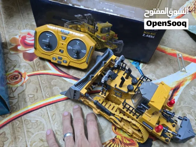 لعبة بلدوزر و حفار RC