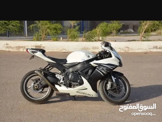 سوزوكي للبيع