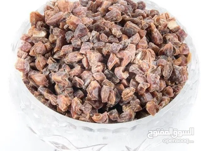 أطيب تمور... بنكهة خليجيّة أصيلة! منتجاتنا الطبيعية 100٪... من المزرعة لبيتك.