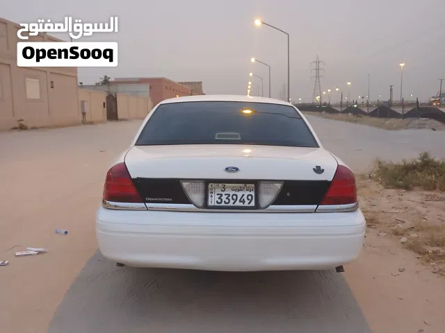 2008 فورد كراون فكتوريا Standard