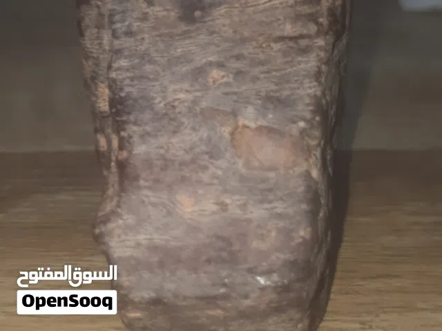 اندر الأحجار الكريمة بالعالم