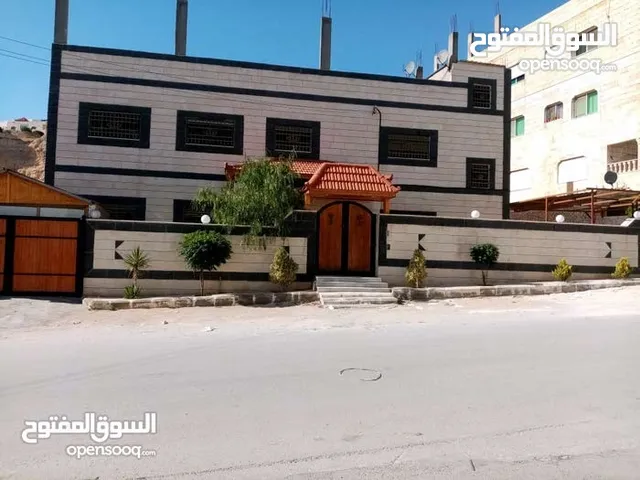 420 m2 More than 6 bedrooms Townhouse for Sale in Zarqa Al Zarqa Al Jadeedeh