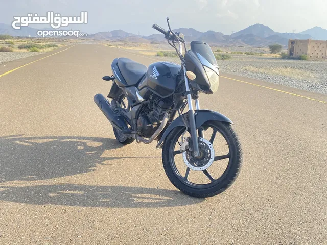 Honda Unicorn 2017 in Al Batinah