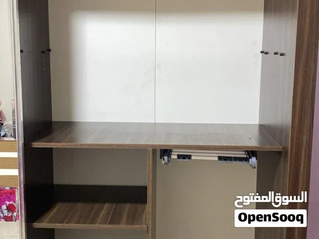 خزانة مستعملة