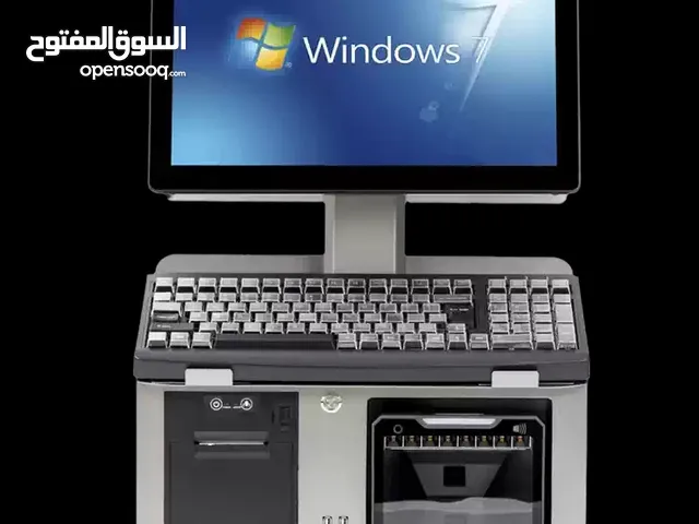 رفوف خشب وسلات محلات وأجهزة باركود