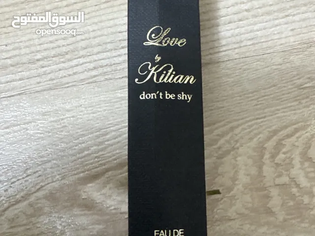 Kilian Paris love don’t be shy travel sized perfume Almost Brand New in Great condition.