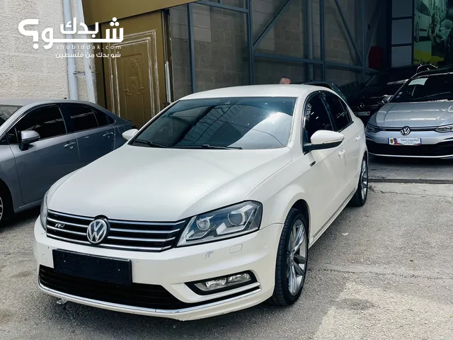 فوكسفاجن باسات 2014